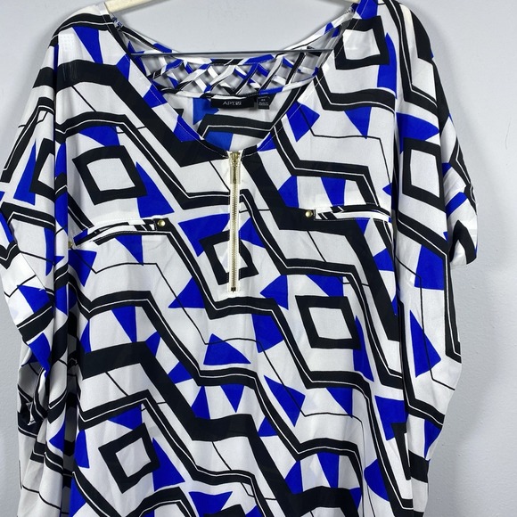 Apt. 9 Tops - Apt 9 Blouse Women 4X Blue Geometric Lattice Back Zip Front Short Sleeve Top